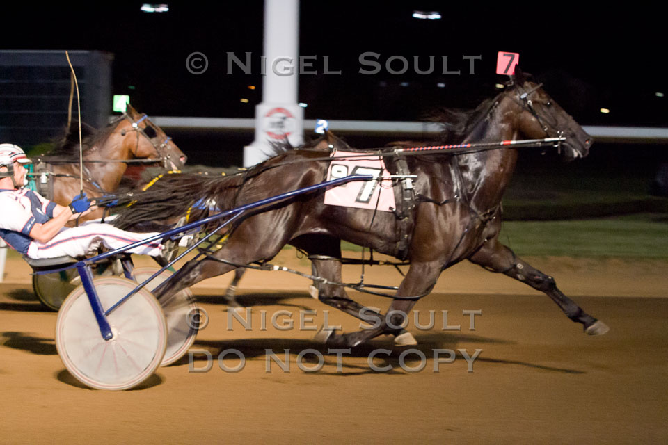 09-03-15-FIN-Race-9.jpg