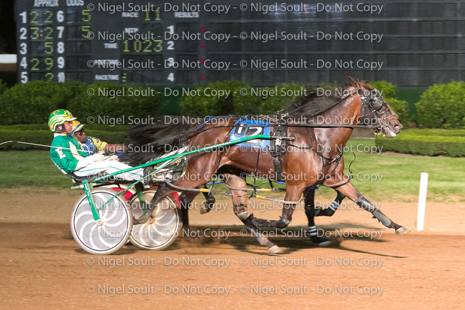 08-25-18 FIN Race-11