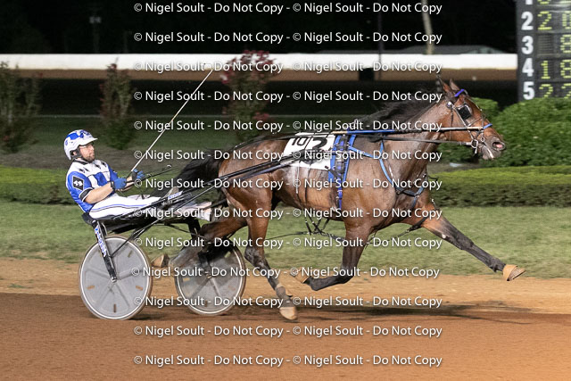 08-29-19 FIN Race-10